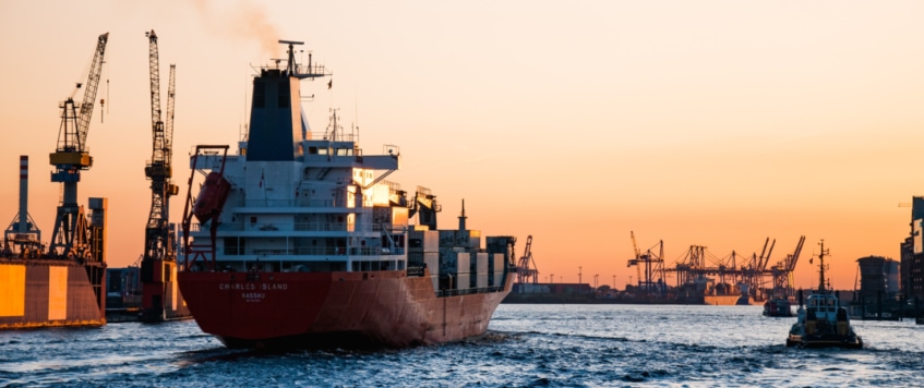 the-vital-role-of-oceans-in-the-shipping-and-logistics-industry